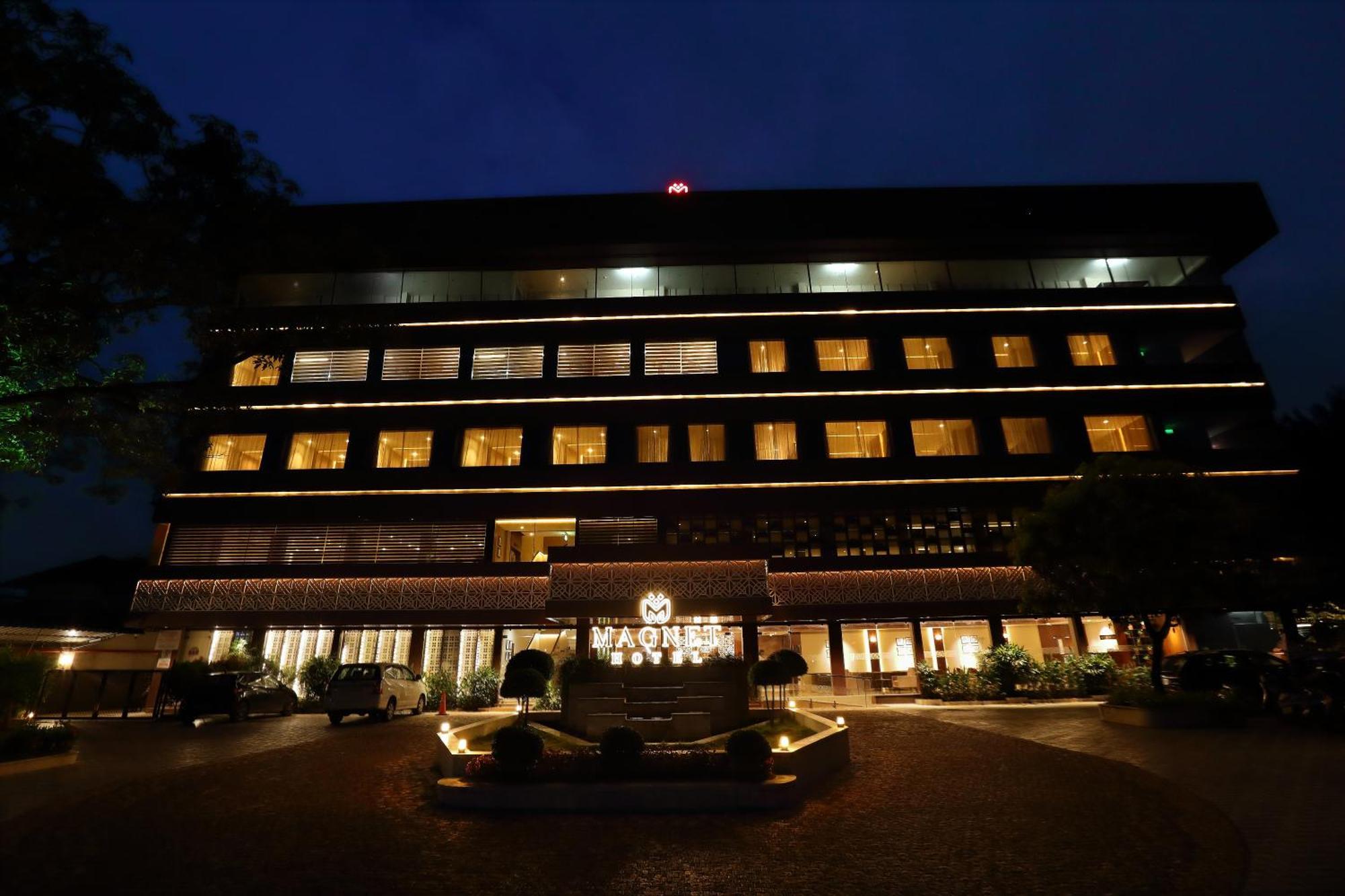 Magnet Hotel カンヌール エクステリア 写真